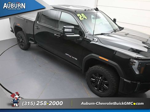 Used 2024 GMC Sierra 2500 AT4 w/ AT4 Premium Plus Package AWD/4WD image 28