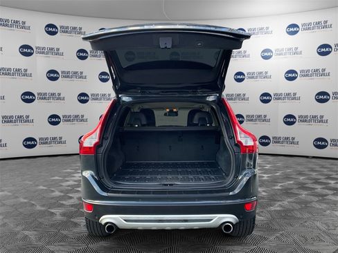 Used 2012 Volvo XC60 T6 R-Design image 11