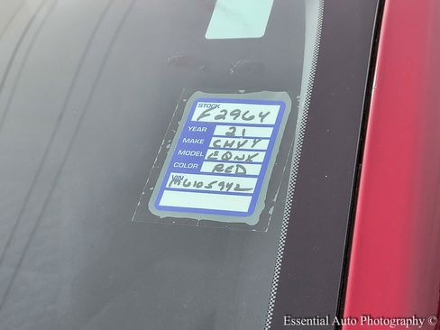 Used 2021 Chevrolet Equinox LT image 33