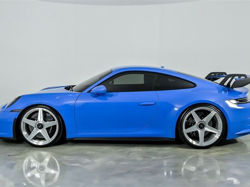 Used 2022 Porsche 911 GT3 RWD image 7
