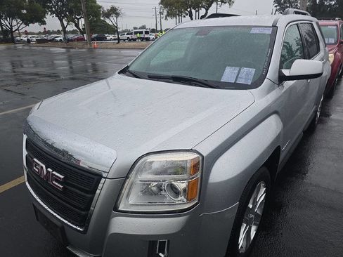 Used 2011 GMC Terrain SLE image 11