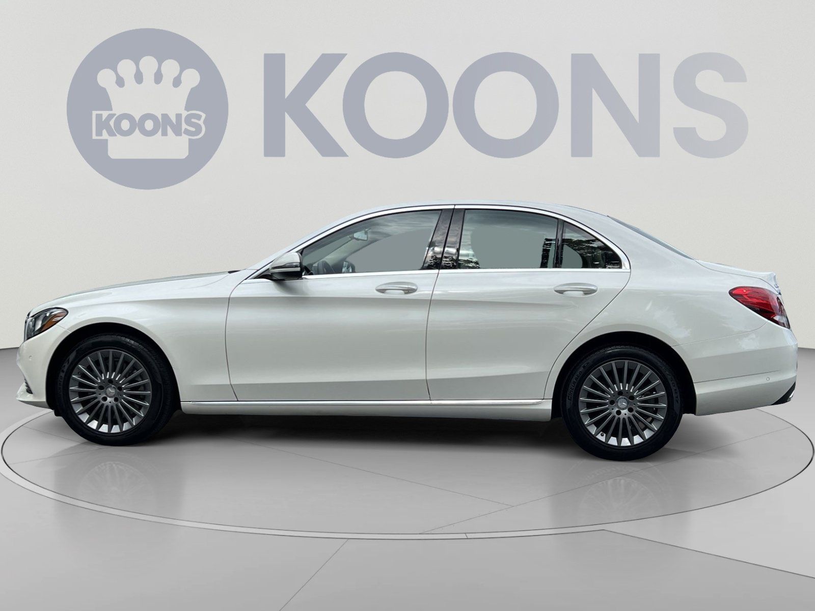 Used 2016 Mercedes-Benz C 300 4MATIC Sedan image 7