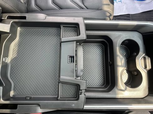 Certified 2022 RAM 1500 Big Horn AWD/4WD image 11