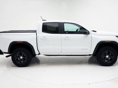 Used 2024 GMC Canyon Elevation w/ Trailering Package AWD/4WD image 3