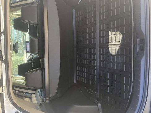 Used 2023 Toyota RAV4 XLE image 9