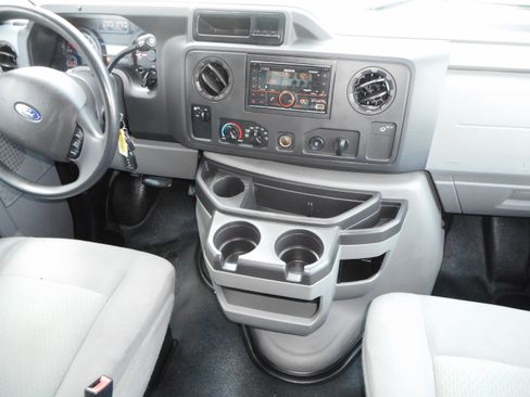 Used 2012 Ford E-350 and Econoline 350 Super Duty w/ Premium Van Group image 23