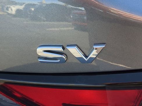 Used 2024 Nissan Sentra SV FWD image 13