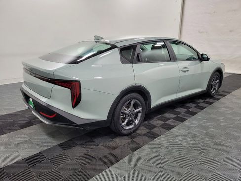 Used 2025 Kia K4 FWD image 10