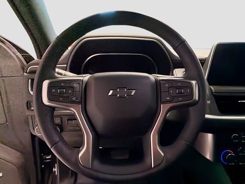 Certified 2022 Chevrolet Tahoe Z71 w/ Luxury Package image 11