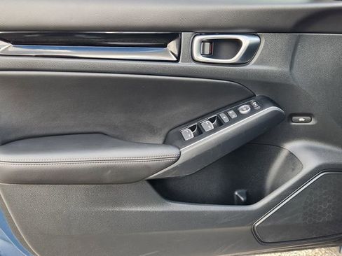 Used 2025 Honda Civic Sport image 22