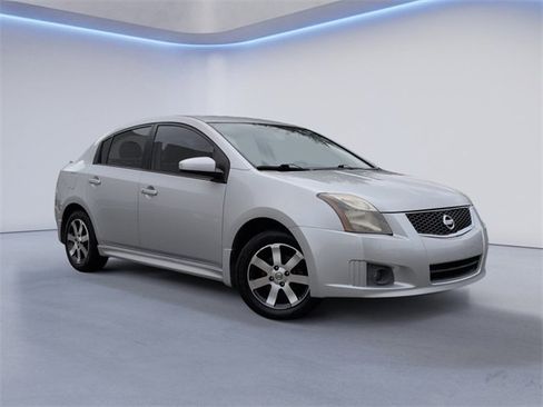 Used 2012 Nissan Sentra 2.0 SR w/ Special Edition Pkg image 2