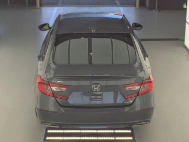 Used 2018 Honda Accord Sport image 5