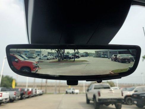 New 2026 GMC Sierra 1500 AT4 w/ AT4 Premium Package AWD/4WD image 34
