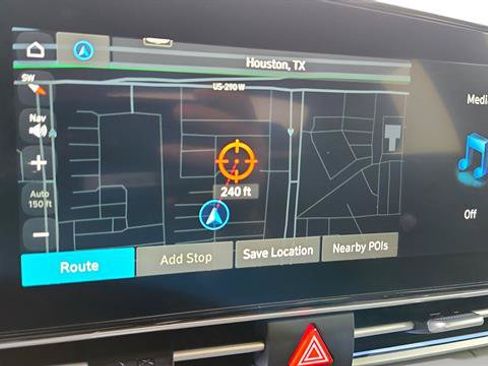 Used 2025 Hyundai Elantra SEL FWD image 18