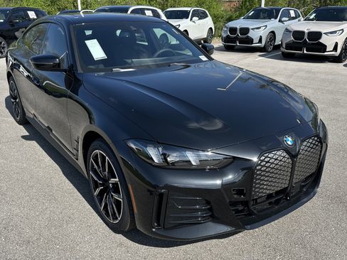 New 2026 BMW i4 xDrive40i AWD/4WD image 2