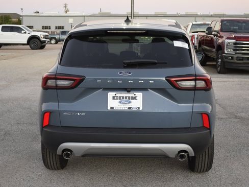 New 2026 Ford Escape Active image 5
