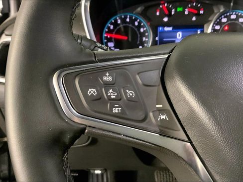 Used 2024 Chevrolet Equinox LT image 18