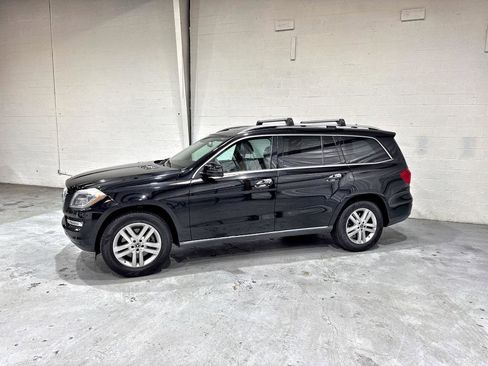 Used 2016 Mercedes-Benz GL 450 4MATIC image 19