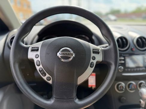 Used 2014 Nissan Rogue S w/ Convenience Package AWD/4WD image 18
