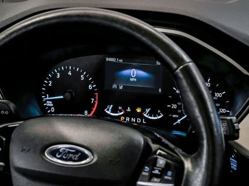 Used 2021 Ford Escape SEL image 25