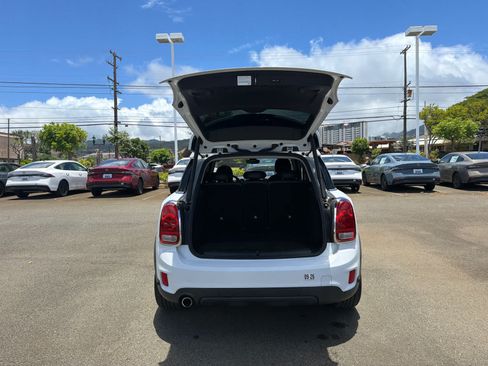 Used 2020 MINI Cooper Countryman FWD image 11