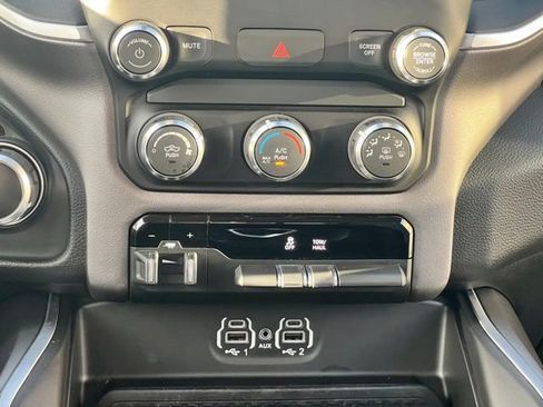 Used 2020 RAM 1500 Big Horn image 34