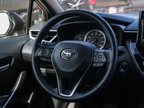 Certified 2022 Toyota Corolla SE w/ SE Premium Package FWD image 16