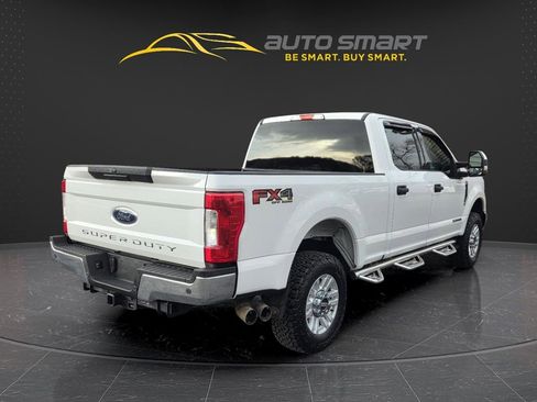 Used 2019 Ford F250 XLT w/ XLT Value Package image 6