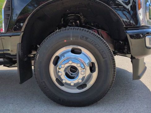 New 2026 Ford F350 Platinum AWD/4WD image 10