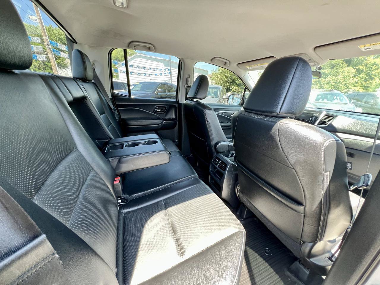 Used 2017 Honda Ridgeline RTL image 9