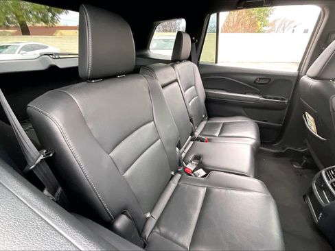 Used 2023 Honda Passport EX-L image 28