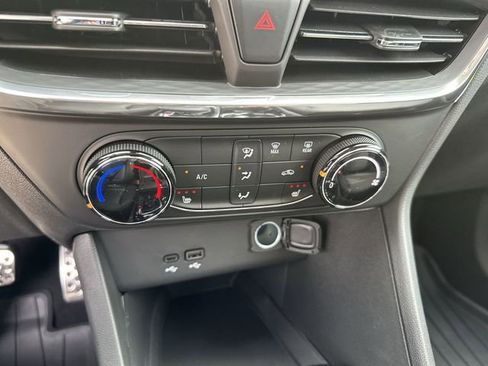 New 2026 Buick Encore GX Preferred FWD image 19