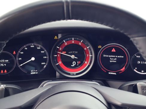 Certified 2024 Porsche 911 Carrera GTS RWD image 17