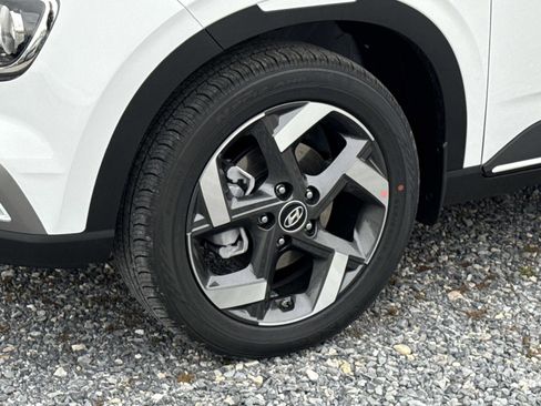 New 2026 Hyundai Venue SEL image 17
