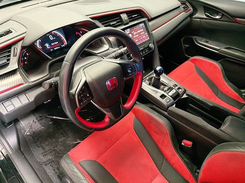 Used 2017 Honda Civic Type R image 7
