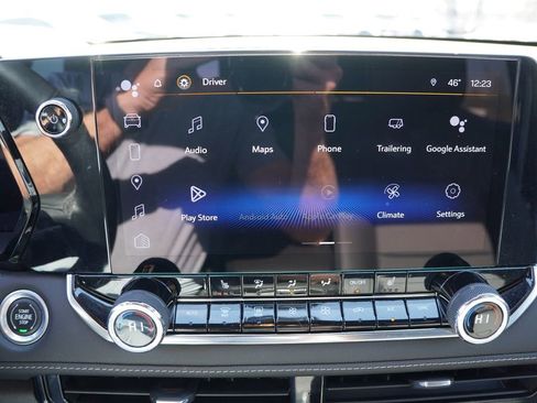 Certified 2023 Chevrolet Colorado LT w/ LT Convenience Package III image 22