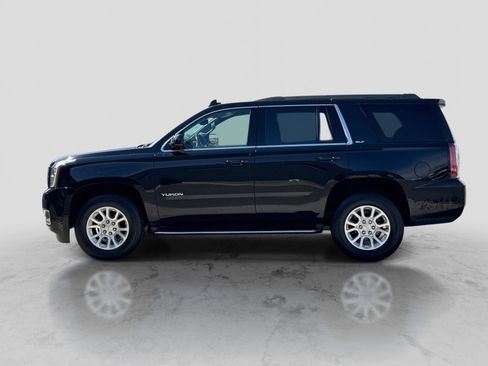 Used 2020 GMC Yukon SLT w/ HD Trailering Package AWD/4WD image 3
