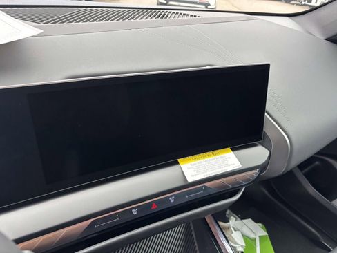 New 2026 BMW X3 xDrive30 w/ Premium Package image 14