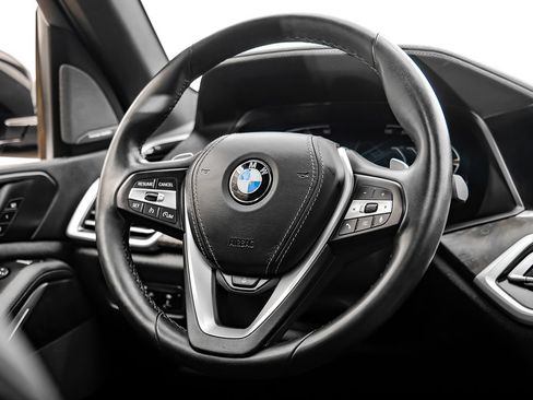 Used 2021 BMW X5 sDrive40i w/ Premium Package RWD image 15