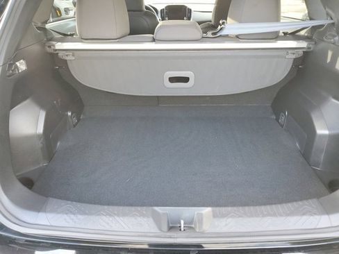 Used 2024 Subaru Crosstrek 2.0i Premium image 8