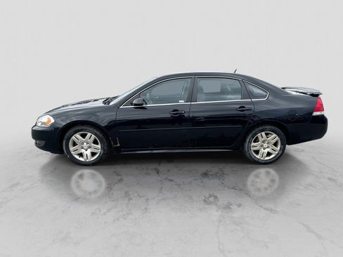 Used 2011 Chevrolet Impala LT FWD image 3