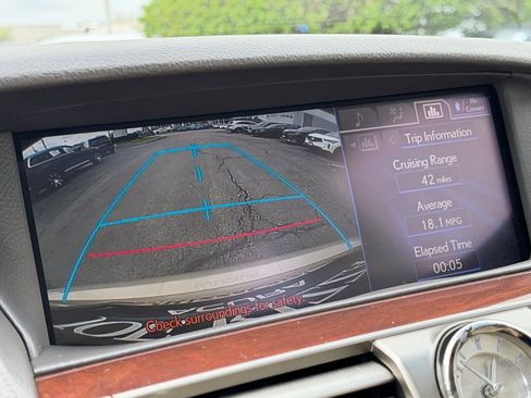 Used 2014 Lexus LS 460 AWD w/ Comfort Package image 23