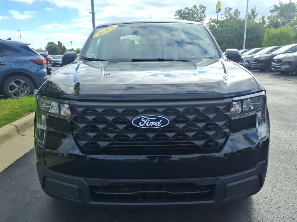 Certified 2025 Ford Maverick XL FWD image 2