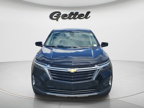 Used 2024 Chevrolet Equinox LT FWD image 2