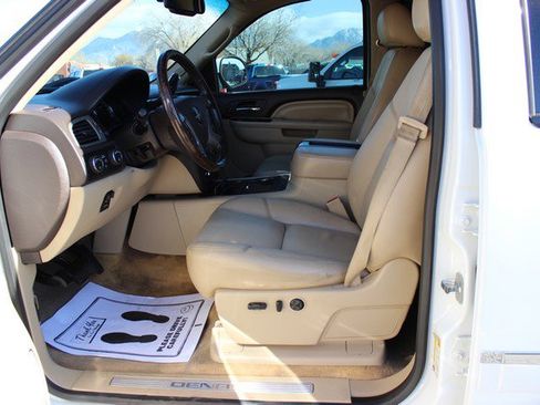 Used 2013 GMC Sierra 2500 Denali w/ Suspension Package, Off-Road image 6