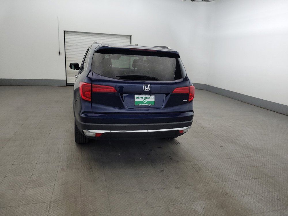 Used 2017 Honda Pilot Touring image 6