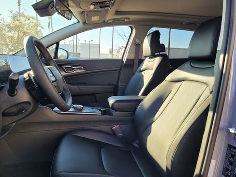 New 2026 Kia Sportage EX image 9
