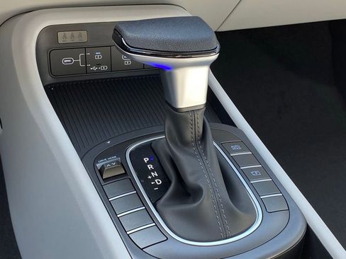 New 2026 Hyundai Kona SE FWD image 19
