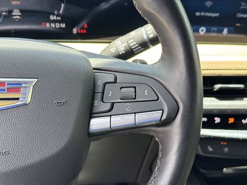 Certified 2025 Cadillac XT4 Premium Luxury FWD image 18