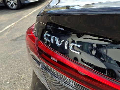 Certified 2024 Honda Civic Sport image 31